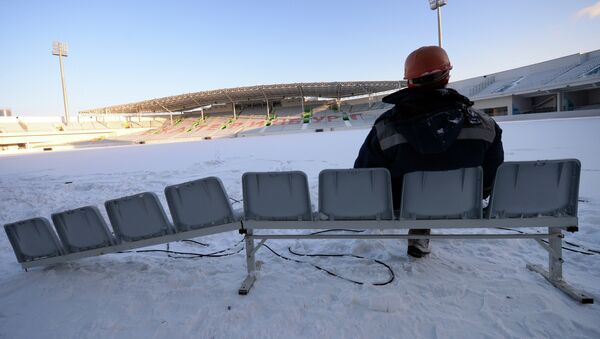 Reconstrucción del estadio en Ekaterimburgo - Sputnik Mundo