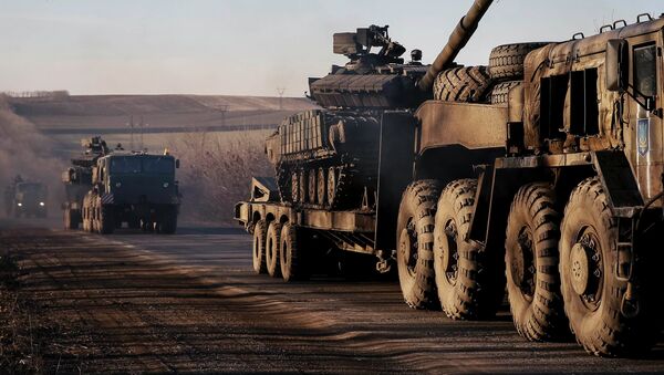 Camiones militares de las fuerzas armadas ucranianas - Sputnik Mundo