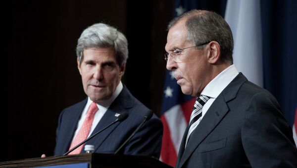Secretario de Estado de EEUU, John Kerry y ministro de Exteriores de Rusia, Serguéi Lavrov - Sputnik Mundo