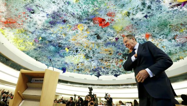 El ministro de Asuntos Exteriores de Rusia, Serguéi Lavrov, asiste a una sesión en el Consejo de DDHH de la ONU (archivo) - Sputnik Mundo