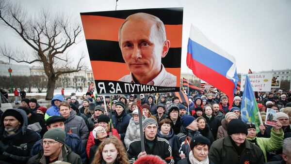 Los rusos confían en el equipo de Putin - Sputnik Mundo