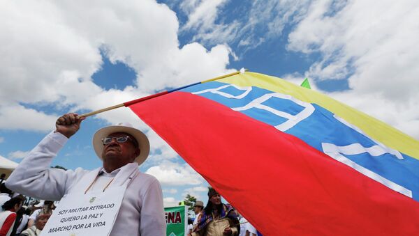Gobierno colombiano dejará en libertad a 16 guerrilleros de las FARC esta semana - Sputnik Mundo