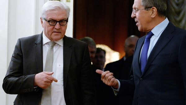 Ministro de Asuntos Exteriores de Rusia, Serguéi Lavrov con su homólogo alemán, Frank-Walter Steinmeier (Archivo) - Sputnik Mundo