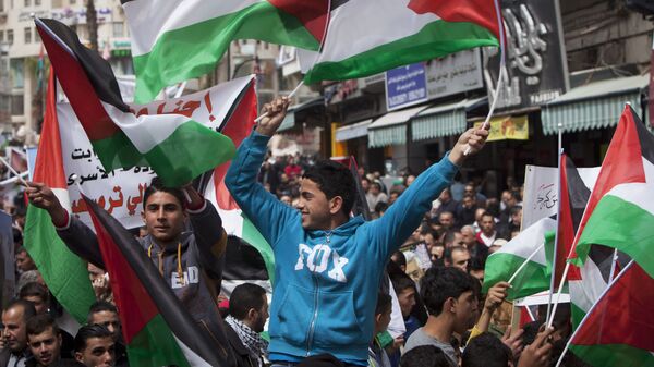 Una celebración en Ramala, la capital del Estado de Palestina - Sputnik Mundo