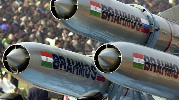 Misiles de crucero supersónico BrahMos (Archivo) - Sputnik Mundo