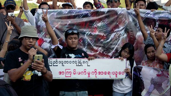 Protesta en Birmania - Sputnik Mundo