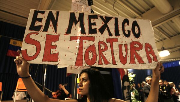 'En México se tortura' - Sputnik Mundo