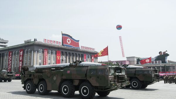Desfile militar en Pyongyang (archivo) - Sputnik Mundo