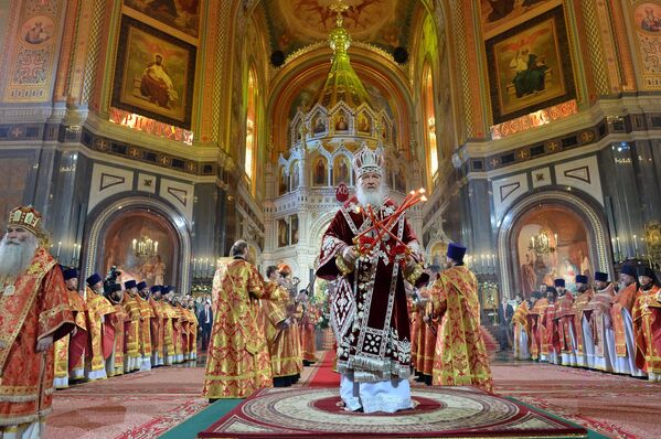 Los cristianos ortodoxos celebran la preclara fiesta de la Pascua - Sputnik Mundo