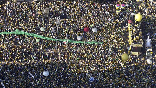 Manifestación antigubernamental en Brasil - Sputnik Mundo