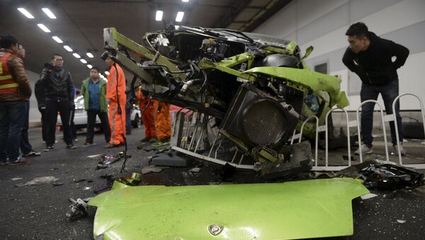 Accidente de un Lamborghini y un Ferrari en Pekín - Sputnik Mundo