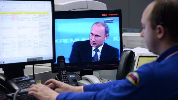 Putin da un balance positivo del desarrollo económico y social - Sputnik Mundo