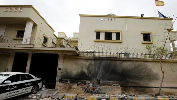 Consecuencias de un atentado contra la embajada de España en Trípolí, Libia - Sputnik Mundo