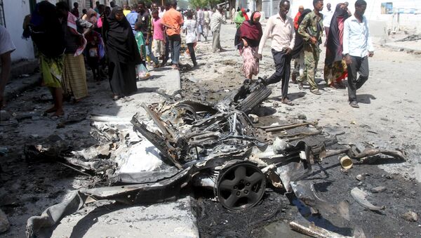 Lugar del atentado en Mogadiscio - Sputnik Mundo