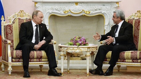 Vladímir Putin y Serzh Sargsyan - Sputnik Mundo