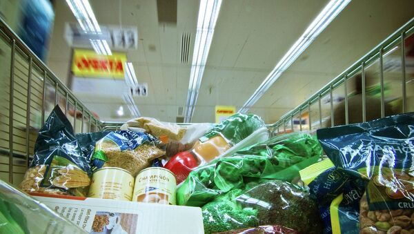 Un supermercado en Madrid - Sputnik Mundo