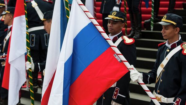 La bandera rusa ondeará por primera vez en 70 años en el Día de la Victoria en Brasil - Sputnik Mundo