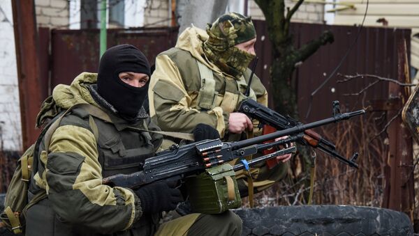 Milicias del este de Ucrania en Donetsk - Sputnik Mundo