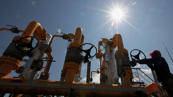 Rusia prevé preservar el monopolio de Gazprom para exportar gas - Sputnik Mundo