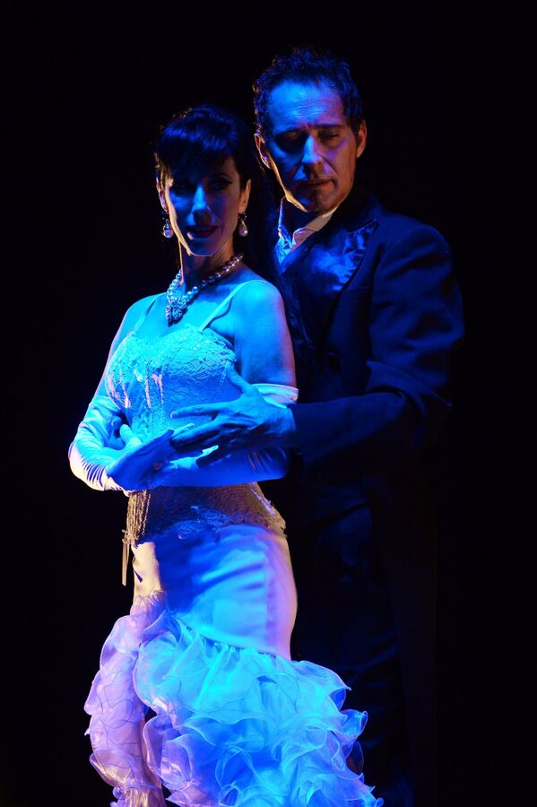 Artistas argentinos presentan Tango & Noche en un teatro de Moscú - Sputnik Mundo