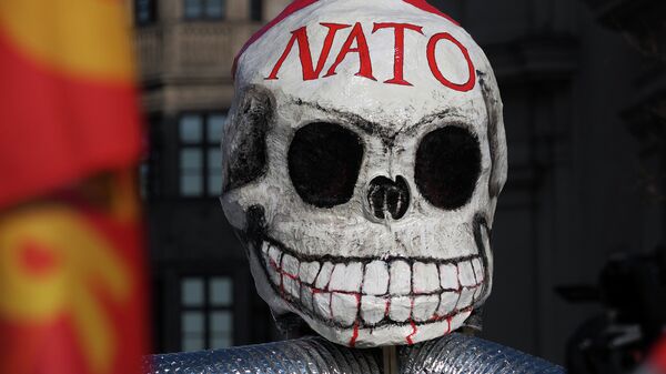 La OTAN no es una alianza defensiva, sino ofensiva - Sputnik Mundo