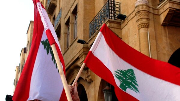 Bandera del Líbano - Sputnik Mundo