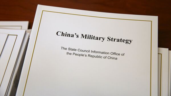 EEUU, objetivo de los misiles balísticos chinos en la nueva estrategia militar, dice experto - Sputnik Mundo