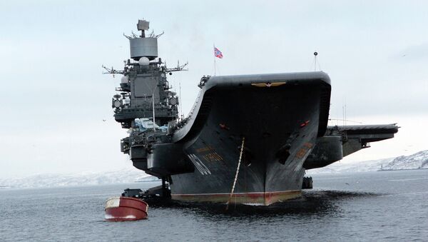 El portaviones ruso Almirante Kuznetsov (archivo) - Sputnik Mundo