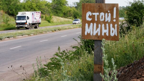 Advertencia de minas en la región de Donetsk (archivo) - Sputnik Mundo