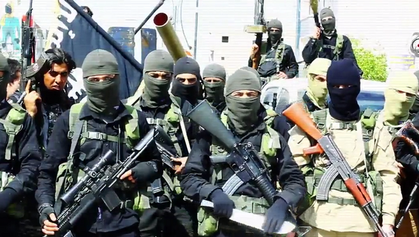Militantes del Estado Islámico - Sputnik Mundo