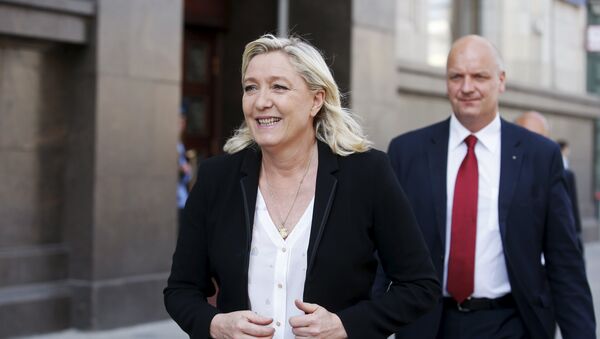 Marine Le Pen, líder del partido Frente Nacional - Sputnik Mundo