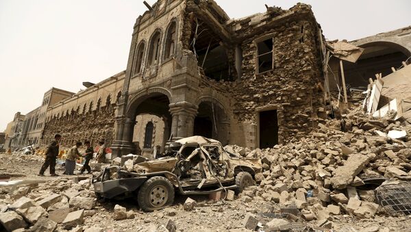 Los bombardeos contra Yemen destruyeron 16 monumentos antiguos - Sputnik Mundo