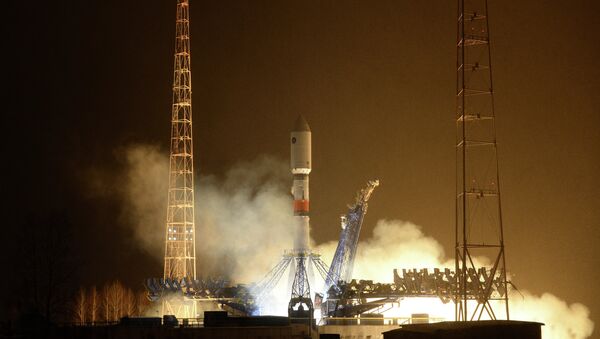 Lanzamiento del cohete ruso Soyuz  desde el cosmódromo de Plesetsk (archivo) - Sputnik Mundo