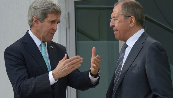 John Kerry, ministro de Asuntos Exteriores de EEUU, y Serguéi Lavrov, ministro de Asuntos Exteriores de Rusia - Sputnik Mundo
