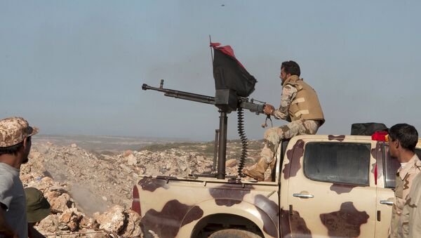 Soldados de fuerzas pro-gubernamentales libias - Sputnik Mundo