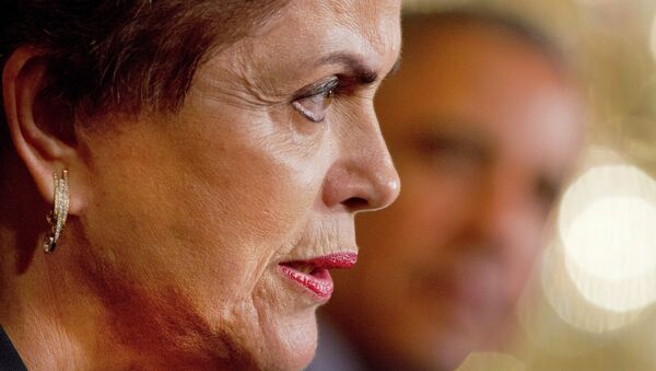 Dilma Rousseff, presidenta de Brasil, durante una reunión con Barack Obama, presidente de EEUU - Sputnik Mundo