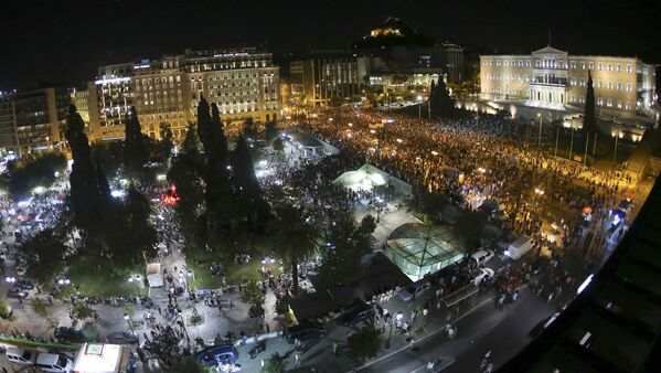 Los griegos dicen 'No' a las medidas de austeridad - Sputnik Mundo