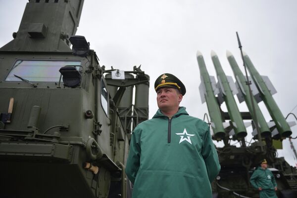 Las Tropas de Misiles de Defensa Antiaérea de Rusia cumplen 55 años - Sputnik Mundo