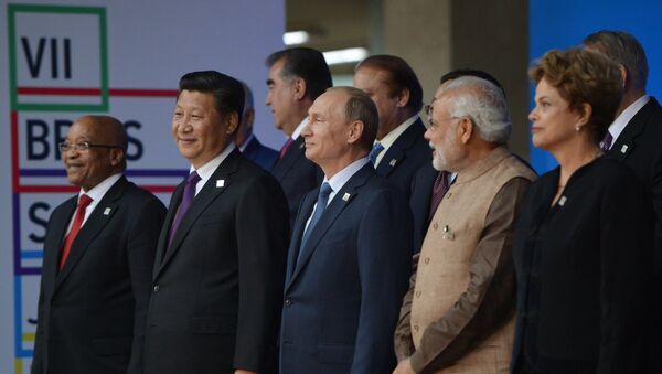 Participantes de la reunión de los jefes de estados de BRICS - Sputnik Mundo