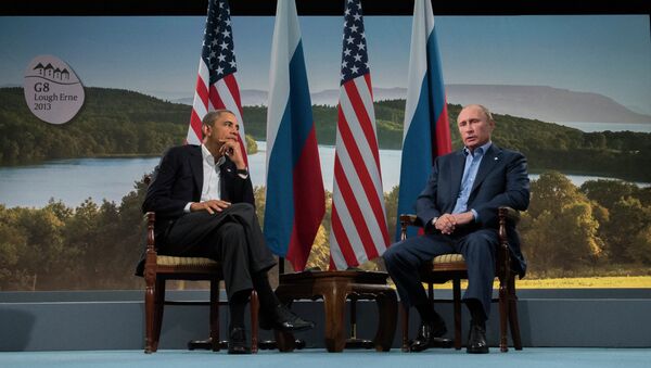Barack Obama, presidente de EEUU, y Vladímir Putin, presidente de Rusia (Archivo) - Sputnik Mundo