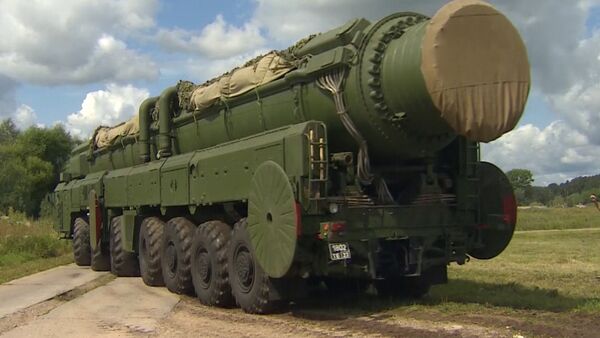 Ejército ruso realiza con éxito entrenamiento con misiles - Sputnik Mundo