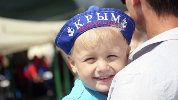 Turistas en Crimea - Sputnik Mundo