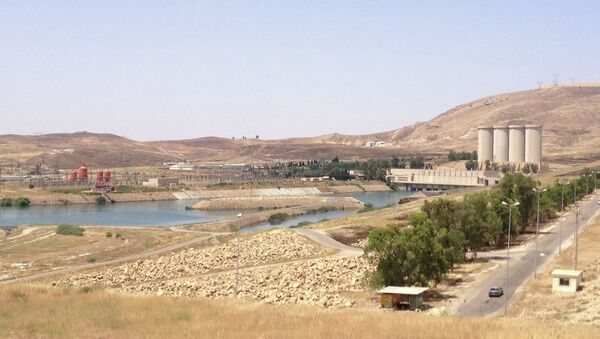 The general view of the Mosul Dam in Iraq, Sunday, May 17, 2015. - Sputnik Mundo