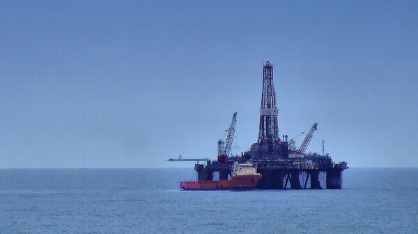 Platforma petrolífera en el Mar del Norte - Sputnik Mundo