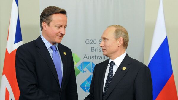 David Cameron, primer ministro del Reino Unido, y Vladímir Putin, presidente de Rusia (Archivo) - Sputnik Mundo