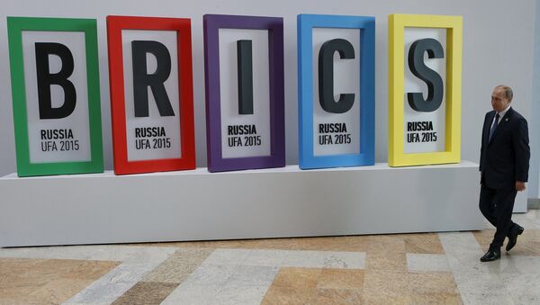 Presidente de Rusia, Vladímir Putin, en cumbre de BRICS (Archivo) - Sputnik Mundo