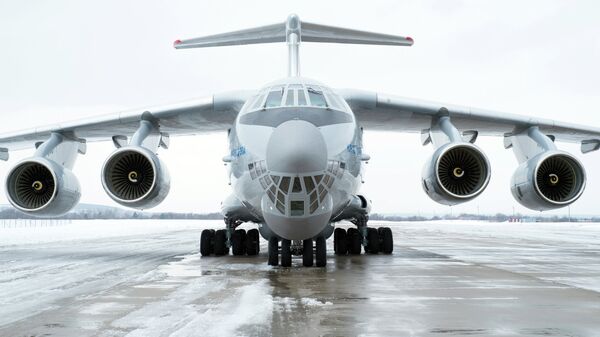 Avión de transporte militar IL-76MD-90A - Sputnik Mundo
