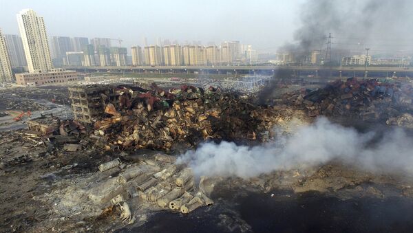 China eleva a 85 los muertos por las explosiones en Tianjin - Sputnik Mundo