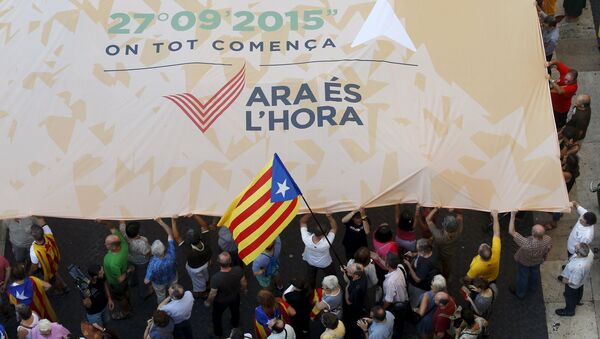 La ‘Via Lliure’ para la independencia catalana supera los 140.000 inscritos - Sputnik Mundo