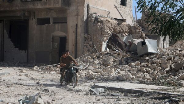 Una zona destruida en la ciudad de Alepo (noroeste de Siria) - Sputnik Mundo
